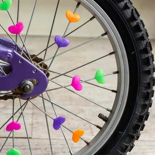 Fahrradspeichen-Deko mit Herzen