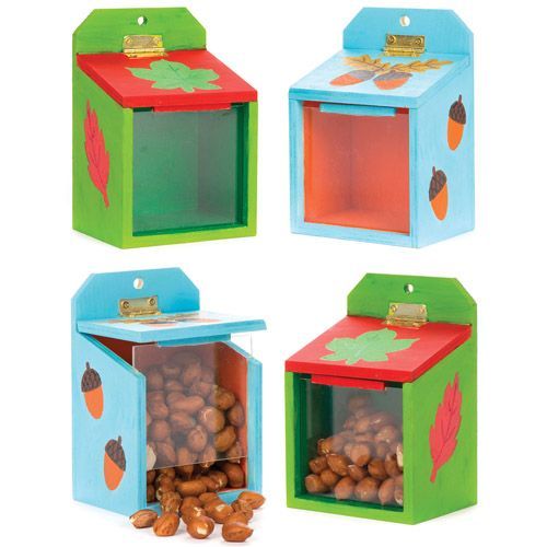 Eichhörnchen-Futterkästen zum Bemalen aus Holz
