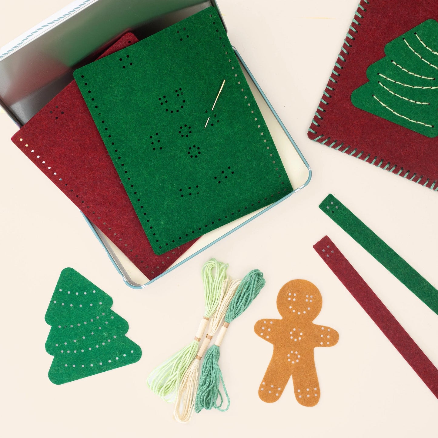 Weihnachtsfilztasche aus der Dose