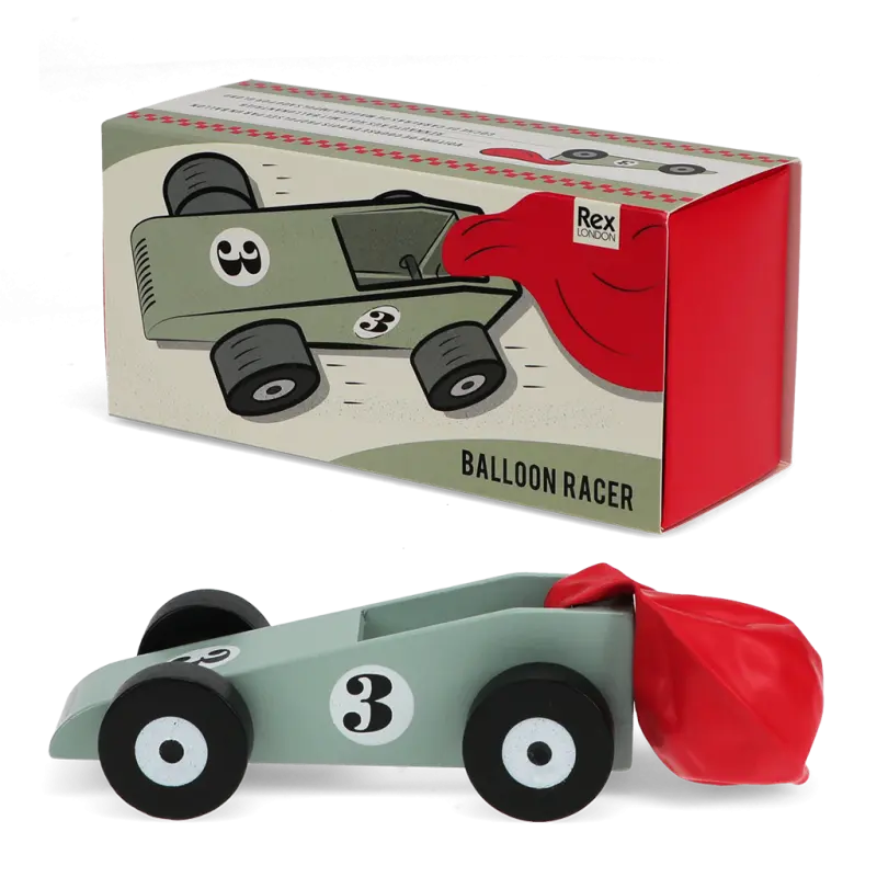 Rennauto aus Holz mit Ballonantrieb