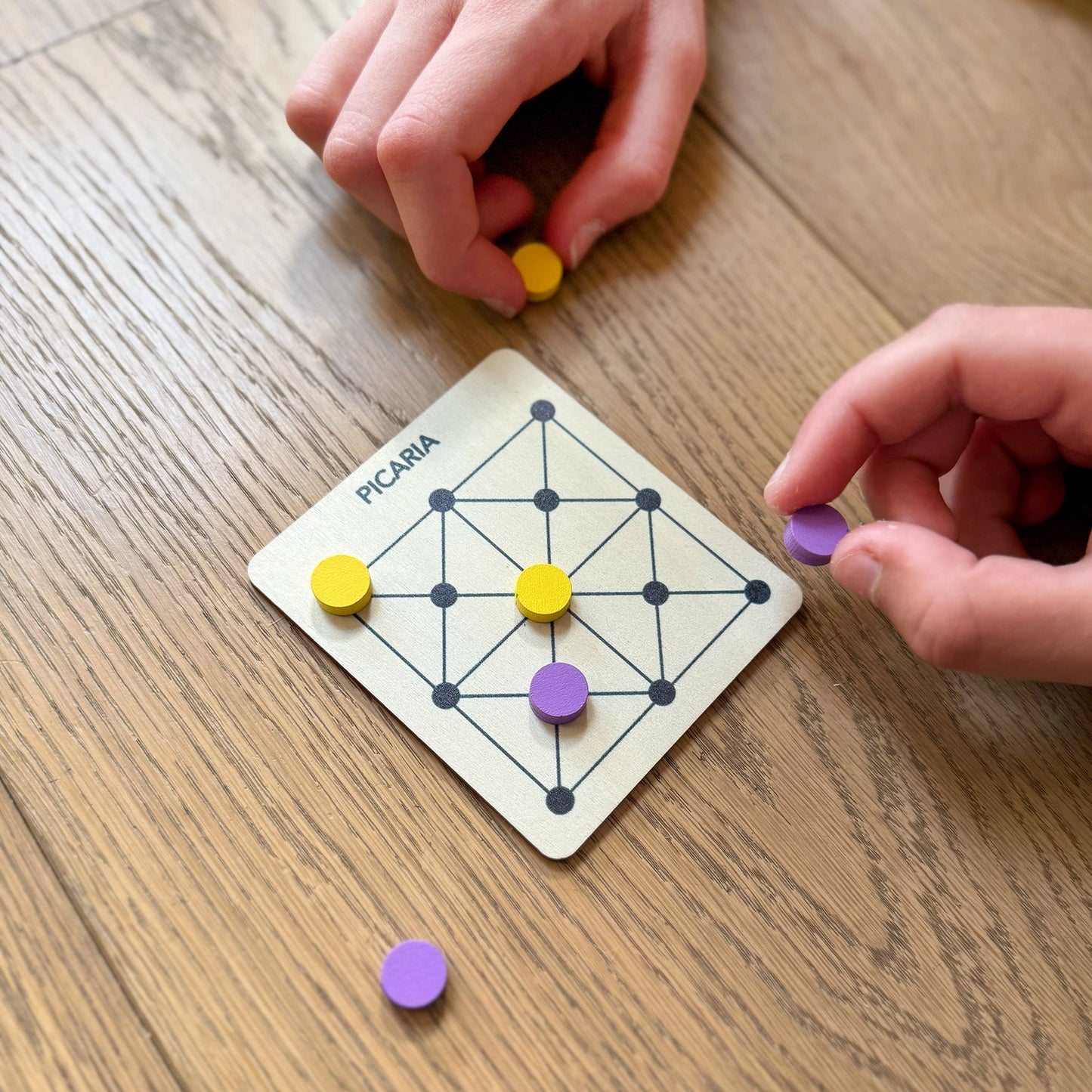 Stellen dein eigenes Spiel von Picaria - Holzbrettspiel her (in der Tüte)